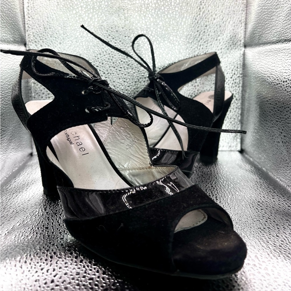 Eric Michaels Lace up Heels